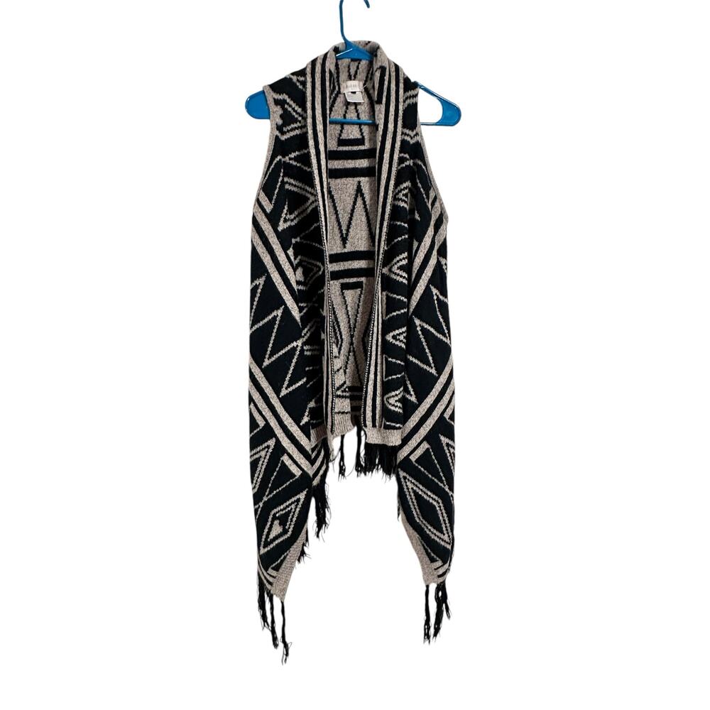 Altar'd State Black Tribal Print Fringe Sweater Vest Asymmetrical Length Size S